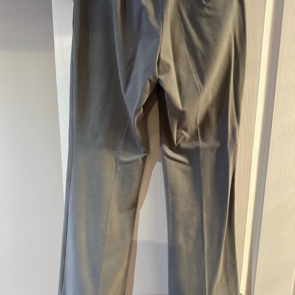 Grey suit pants from the limited size 8 - Picture 7 of 7